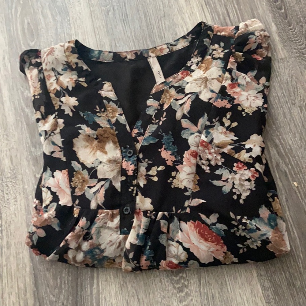 Great top for work